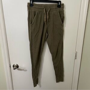 Zara Women’s Olive Green Khaki Waffle Knit Jogger Pants